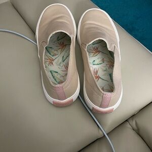 Vionic Tan Slip-On Sneakers